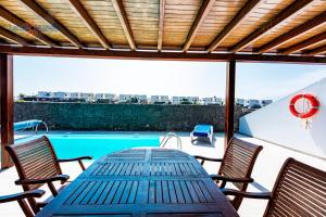 Basen w obiekcie Vivienda Vacacional Del Mar lub w pobliżu