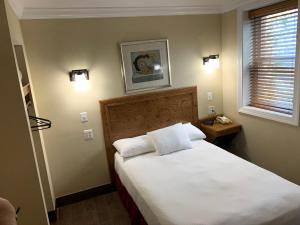 Imagen de la galería de District Hotel, en Washington 25 fotos más