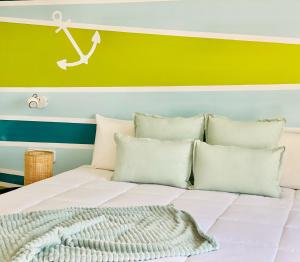 A bed or beds in a room at Canaryislandshost l Sea View