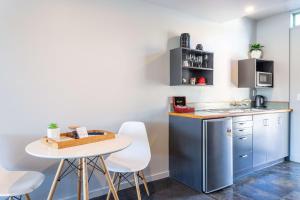 Gallery image of The Wharf Seaview Apartments by AVI in Akaroa