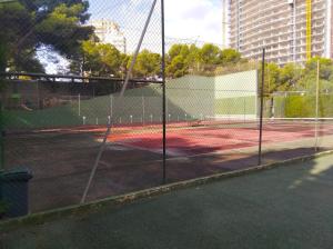 Tenis lub squash w obiekcie Coblanca 21 lub w pobliżu