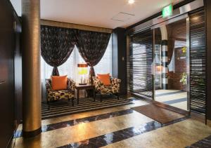 Area tempat duduk di APA Hotel Nagasaki Ekimae