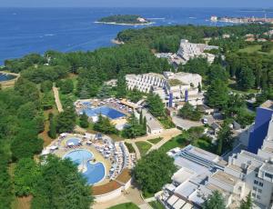 Afbeelding uit fotogalerij van Crystal Sunny Hotel in Poreč