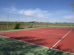 Fasilitas tenis dan/atau squash di Casa Finca Rural La Huerta