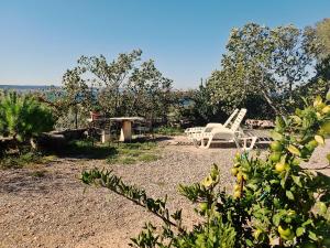 Imagen de la galería de Holiday Home Milovci, en Starigrad-Paklenica 40 fotos más