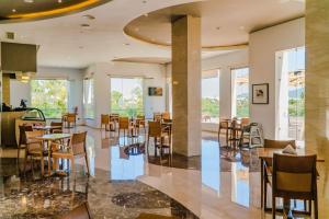 Posezení v ubytování Hôtel Tamuda Beach