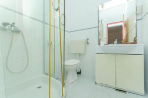 Koupelna v ubytování Apartments Zdenka + 27 fotografií