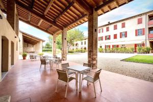 Fotografie z fotogalerie ubytování Borgo di Drugolo v destinaci Lonato