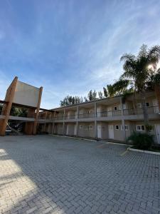 O edifício em que o hotel se localiza