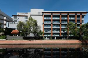 Das Gebäude in dem sich das Hotel befindet