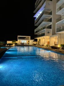 Bazén v ubytování Resort Playa Azul Departamentos frente al mar nebo v jeho okolí