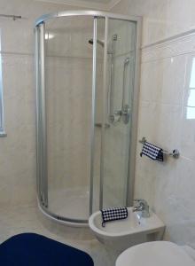 Ένα μπάνιο στο Appartamenti Valpinoi