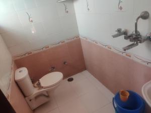 ห้องน้ำของ Hotel Aarjee Crescent Jaipur