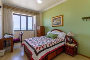 Cama o camas de una habitación en 2440 Avenida Atlântica, Copacabana Vista Total Mar