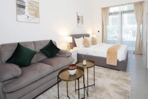 Fotografie z fotogalerie ubytování Executive Studio Seven v Dubaji