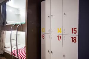 Posteľ alebo postele v izbe v ubytovaní En Route Hostel