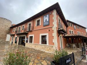 Budova, kde se hotel nachází