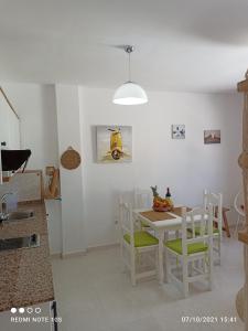 Część wypoczynkowa w obiekcie Apartamentos El Carmen