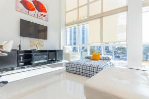 Gallery image of Girasole Suites in Miami Beach