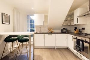 The Sands End Secret - Stylish 2BDR Flat with Garden