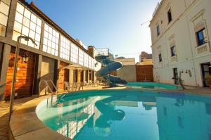 Bazén v ubytování Palace Hotel de Caxambu nebo v jeho okolí