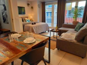Χώρος καθιστικού στο CITY PREMIUM Studio Suite