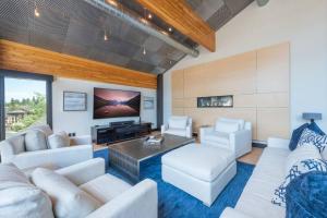 Istumisnurk majutusasutuses Unrivaled Luxury Penthouse Ski In Ski Out 3 Bed+Den Modern Views Silver Lake Village Deer Valley