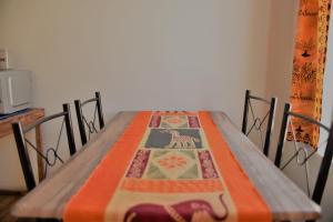 Postel nebo postele na pokoji v ubytování Maun Luxury Oasis