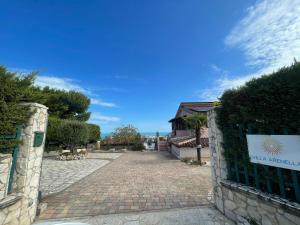 Afbeelding uit fotogalerij van Villa Arenella in Vieste