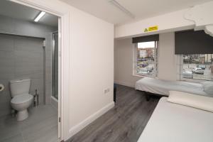 Gallery image of Harbourside Hostel Bristol in Bristol