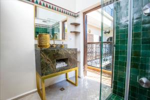 Koupelna v ubytování Riad La Vie + 37 fotografií