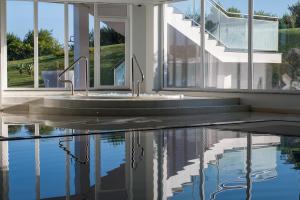 Der Swimmingpool an oder in der Nähe von MH Peniche