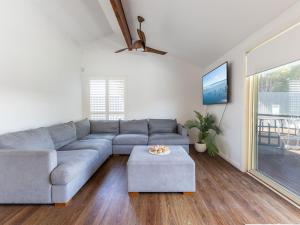 Afbeelding uit fotogalerij van 4 The Port Hole in Salamander Bay