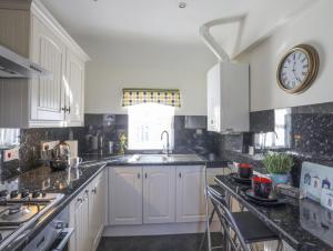 Dapur atau dapur kecil di Tyn Towyn - Bwthyn Carreg