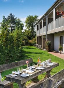 Zahrada ubytování Walhalla Hotel Regensburg Hoeferer 4 Sterne Superior