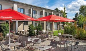 Restoran atau tempat lain untuk makan di Walhalla Hotel Regensburg Hoeferer 4 Sterne Superior