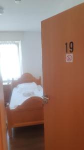 A bed or beds in a room at Lippborger-Hof