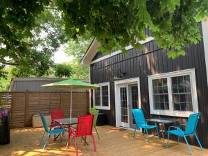 Gallery image of Sandy Cove Cottage in Crystal Beach