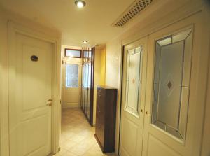 Fotografia z galérie ubytovania In Rome in an elegant apartment for 4 people, Deluxe with Jacuzzi v Ríme