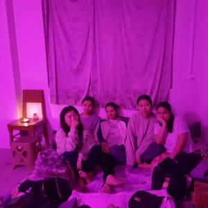 Επισκέπτες που μένουν στο Langdak Homestay