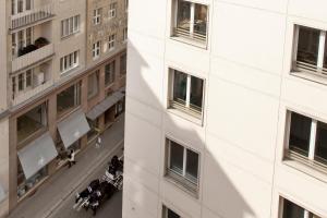 The building in which az apartmanhoteleket is located