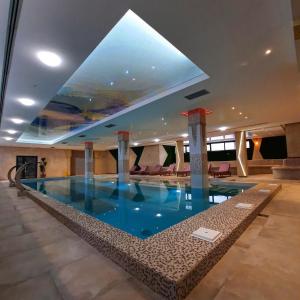 Bazén v ubytování Hotel Euforia Lounge nebo v jeho okolí