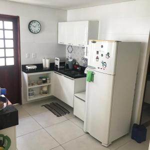 Kuchyň nebo kuchyňský kout v ubytování Casa de praia completa em Milagres + 11 fotografií