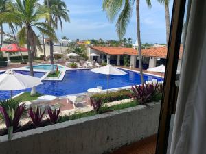Cabo Blanco Hotel and Marina内部或周边的泳池