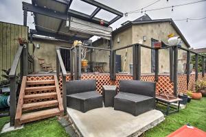 Patio nebo venkovní prostory v ubytování Updated San Diego Home with Private Yard and Grill!