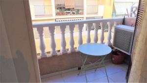 Balkón nebo terasa v ubytování APARTAMENTO HABANERAS A 150M DEL MAR