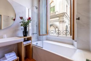 Kúpeľňa v ubytovaní La Casa del Ghiberti B&B + 19 fotografií