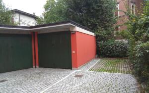 The building in which a vendégházakat is located