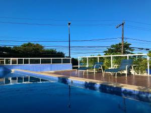 Swimming pool sa o malapit sa Vista Mar Premium