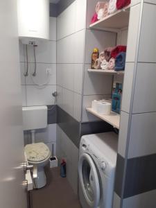 Kúpeľňa v ubytovaní Apartman Sweet penthouse self check-in